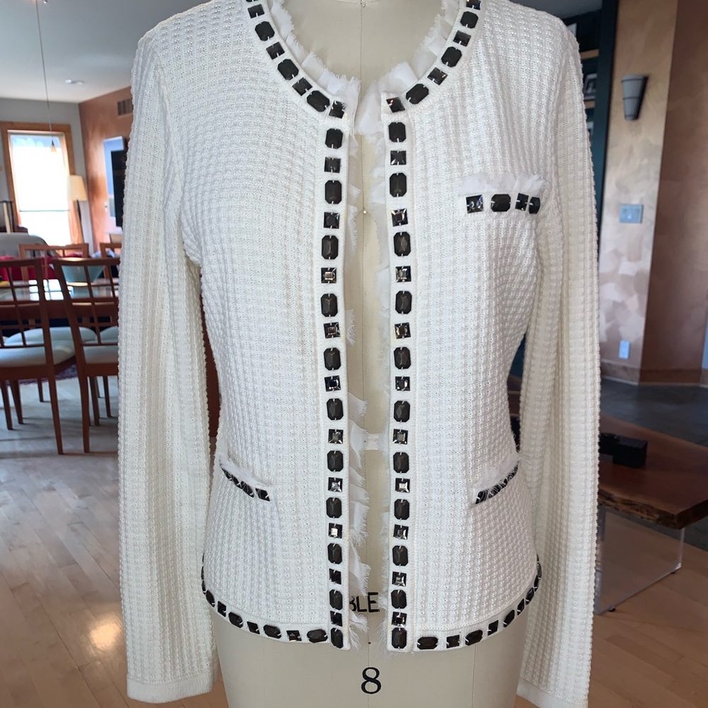 Beautiful cabi size M knit jacket with large format paillets and chiffon